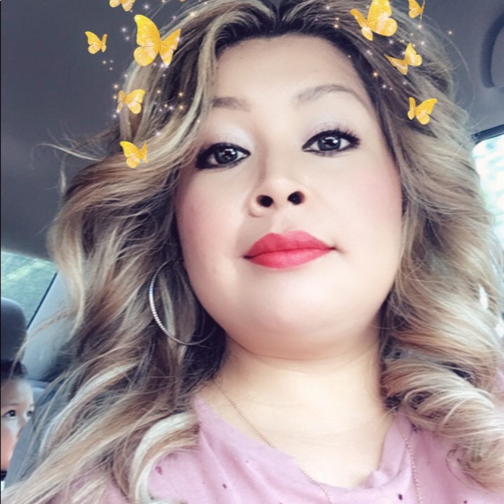 Meet your Posher, Juana